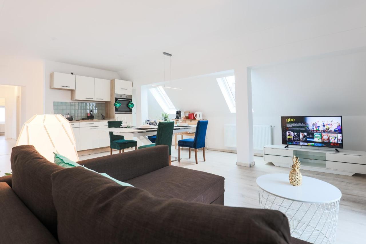 Arbio I Cozy Apartments Augsburg-Lechhausen Εξωτερικό φωτογραφία